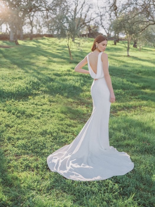 Romance Bridal by Allure R3986