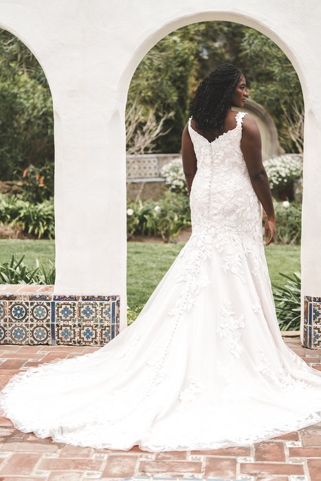 Allure Women's Bridal Collection W505