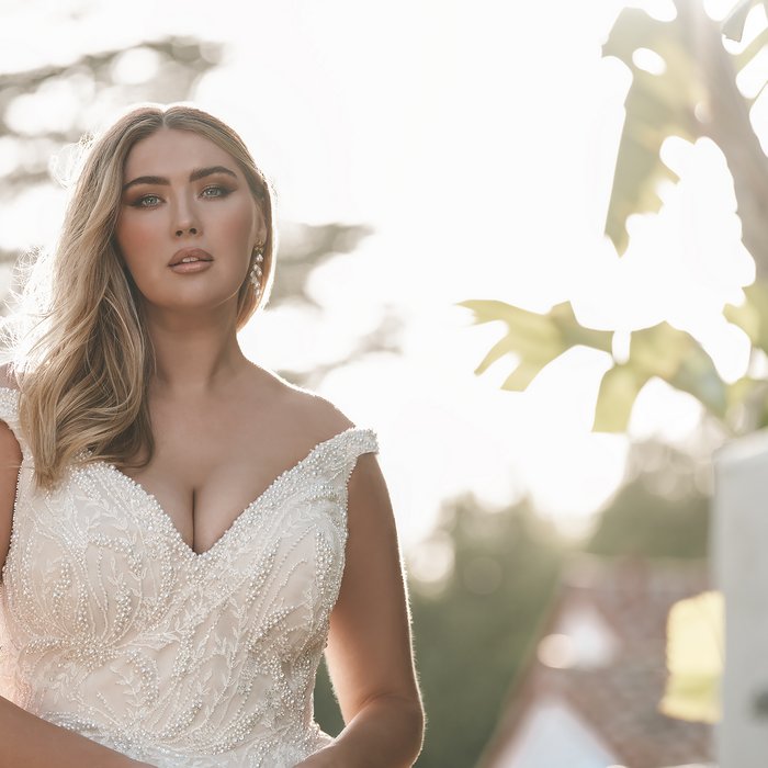 Allure Women's Bridal Collection W506