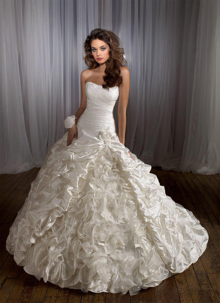 Bridal Clearance 1228-CL