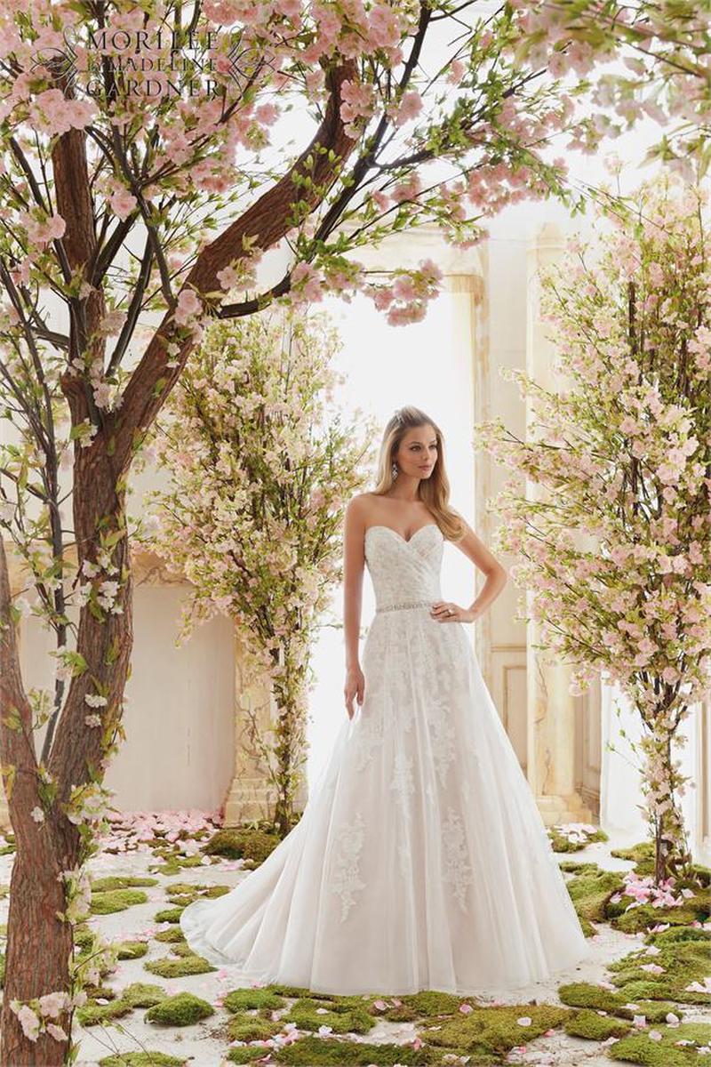 Bridal Clearance 6834-CL