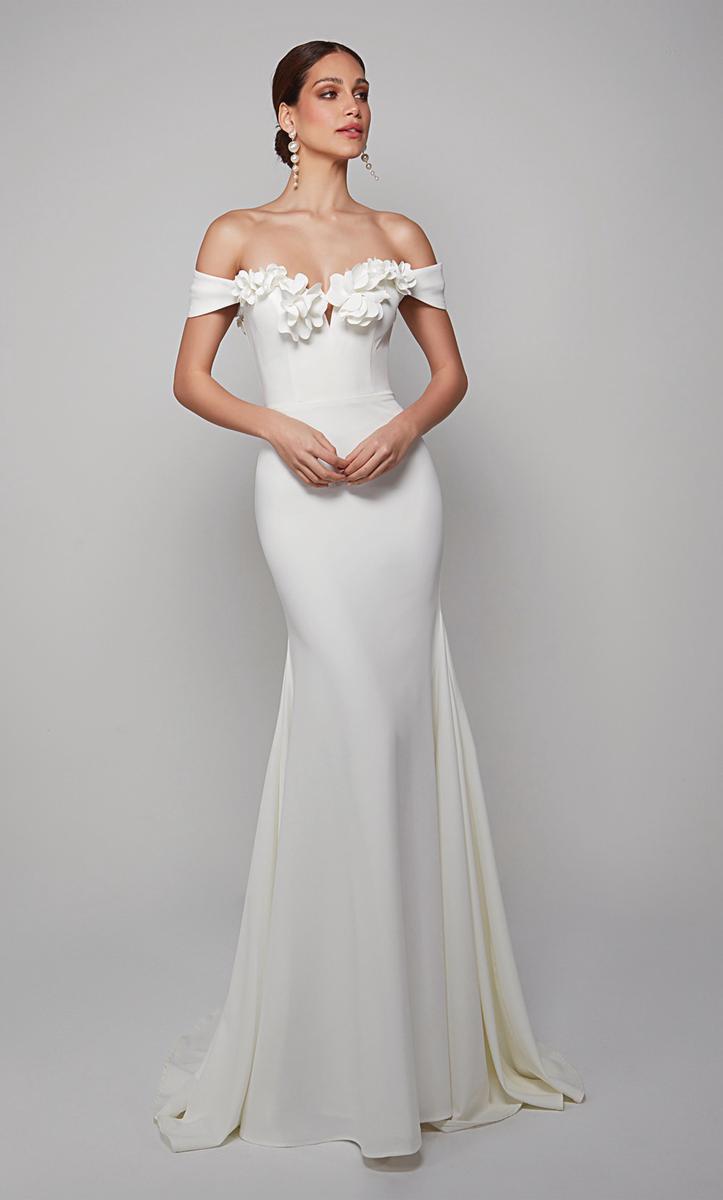 Alyce  Wedding Dresses 7062