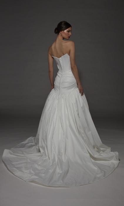 Alyce Wedding Dresses 7181