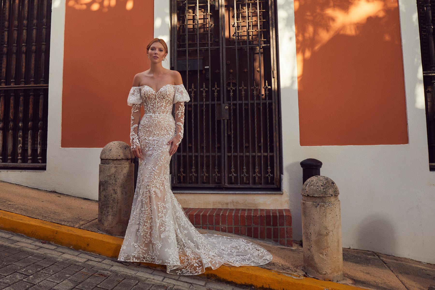 LA23113 L'Amour Bridal