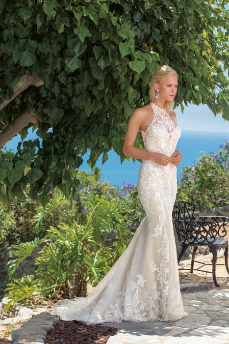 Bridal Gowns 2360