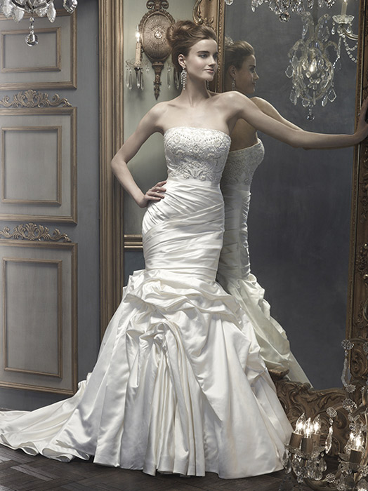 Couture Bridal Gowns B070