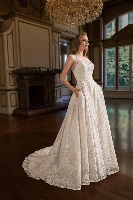 Couture Bridal Gowns C138