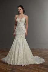 1032 Ivory Lace/Tulle/Ivory Gown/Ivory Tulle Plunge front