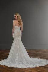 1046 Ivory Lace/Tulle/Honey Gown/Ivory Tulle Illusion back