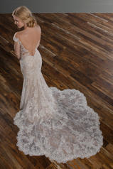 1047 Ivory Lace/Tulle/Ivory Gown/Porcelain Tulle Illusi back