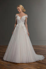 1082 Ivory Lace/Tulle/Ivory Gown/Ivory Tulle Plunge front