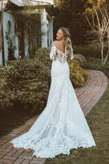 1359 (iviv-iv) Ivory Lace And Tulle Over Ivory Gown Wit back