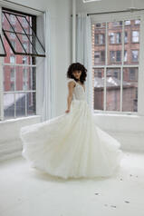 1371 (isiv-iv) Ivory Silver Lace And Ivory Tulle Over I front