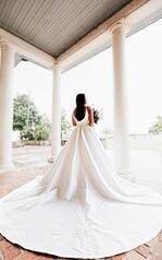 7048 (IV-IV)Ivory Gown With Ivory Tulle Plunge back