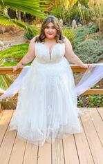 7177 (IVIV-IV)Ivory Lace And Tulle Over Ivory Gown With front