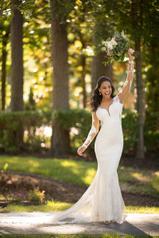 6729 Ivory Lace/Tulle/Ivory Imperial Crepe/Ivory Tulle  front