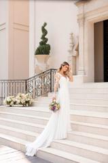 6843 Ivory Gown/Ivory Tulle Illusion front