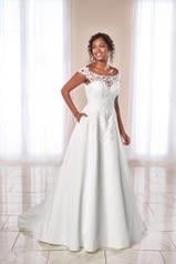 6923 White Gown with White Tulle Illusion front