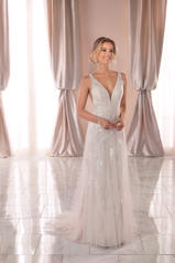 6940 Ivory Lace And French Tulle Over Ivory Gown With I front