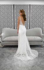 7172 (IV-IV)Ivory Gown With Ivory Tulle Plunge back