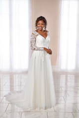 7026 Ivory Lace and Tulle over Ivory Matte?Side Lustre  front
