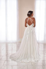 7040 Ivory Lace and Tulle over Ivory Gown back