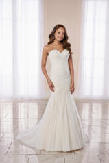 7075 Ivory French Tulle over Ivory Gown front