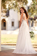 7082 Ivory Silver Lace And Ivory Tulle Over Ivory Gown  back