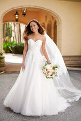 7098 Ivory Lace And Tulle Over Ivory Gown front