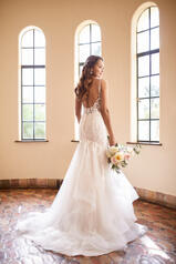 7159 Ivory Lace Tulle And Regency Organza Over Ivory Go back