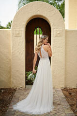 7202 White Lace And French Tulle Over White Gown back