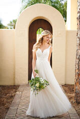 7204 Ivory Lace And French Tulle Over Ivory Gown With I front