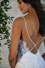 7325 (iviv-iv) Ivory Lace And Tulle Over Ivory Gown Wit detail