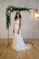 7325 (iviv-iv) Ivory Lace And Tulle Over Ivory Gown Wit front