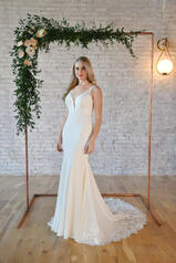 7335 (iv-iv) Ivory Gown With Ivory Tulle Plunge front