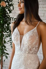 7388 (iviv-iv) Ivory Lace And Tulle Over Ivory Gown Wit detail