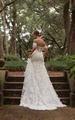LE1124 White Lace And Tulle Over White Gown With White Tu back