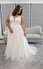 7177 (IVIV-IV)Ivory Lace And Tulle Over Ivory Gown With front