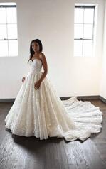 LE1117 Ivory Lace And Tulle Over Moscato Gown front