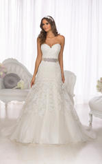 D1679 Ivory Lace and Champagne Regency Organza over Oyst front