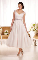 D1957 Ivory Lace and Tulle over Ivory Gown with Natural  front