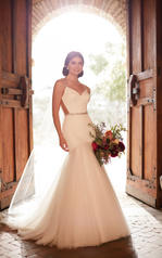 D2372 Ivory Gown with Porcelain Tulle Illusion front