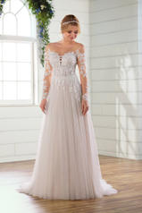 D2526 Ivory Lace/French Tulle/Ivory Gown/Ivory Tulle Ill front