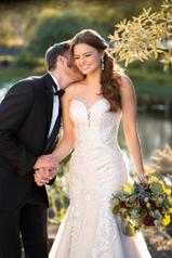 D2615 Ivory Silver Lace/Ivory Tulle/Ivory Gown front