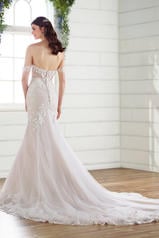 D2642 Ivory Silver Lace/Ivory Tulle/Ivory Gown back