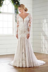 D2672 Ivory Lace/Tulle/Ivory Gown/Ivory Tulle Illusion front