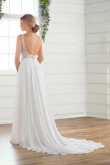 D2741 Ivory Gown/Ivory Tulle Illusion back