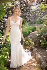 D2745 Ivory Lace/Tulle/Ivory Gown/Ivory Tulle Illusion front