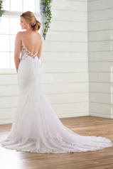 D2760 Ivory Lace/Tulle/Ivory Imperial Crepe/Ivory Tulle  back