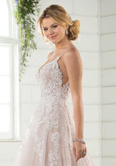 D2363 Ivory Lace And Tulle Over Ivory Gown With Ivory Tu detail